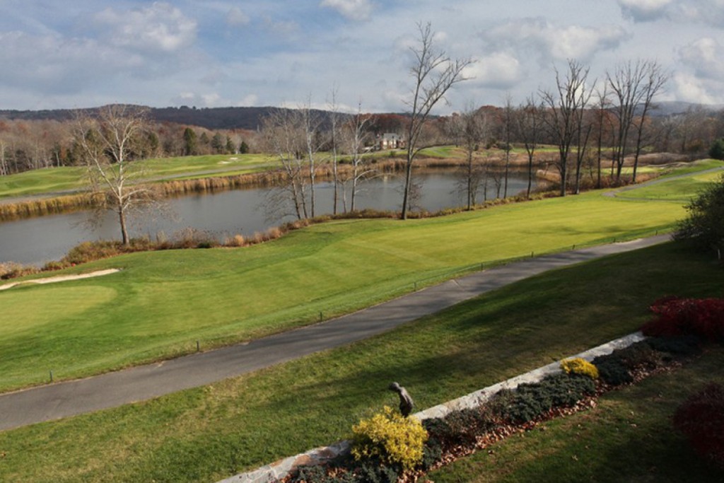 6 Pondview-Golf